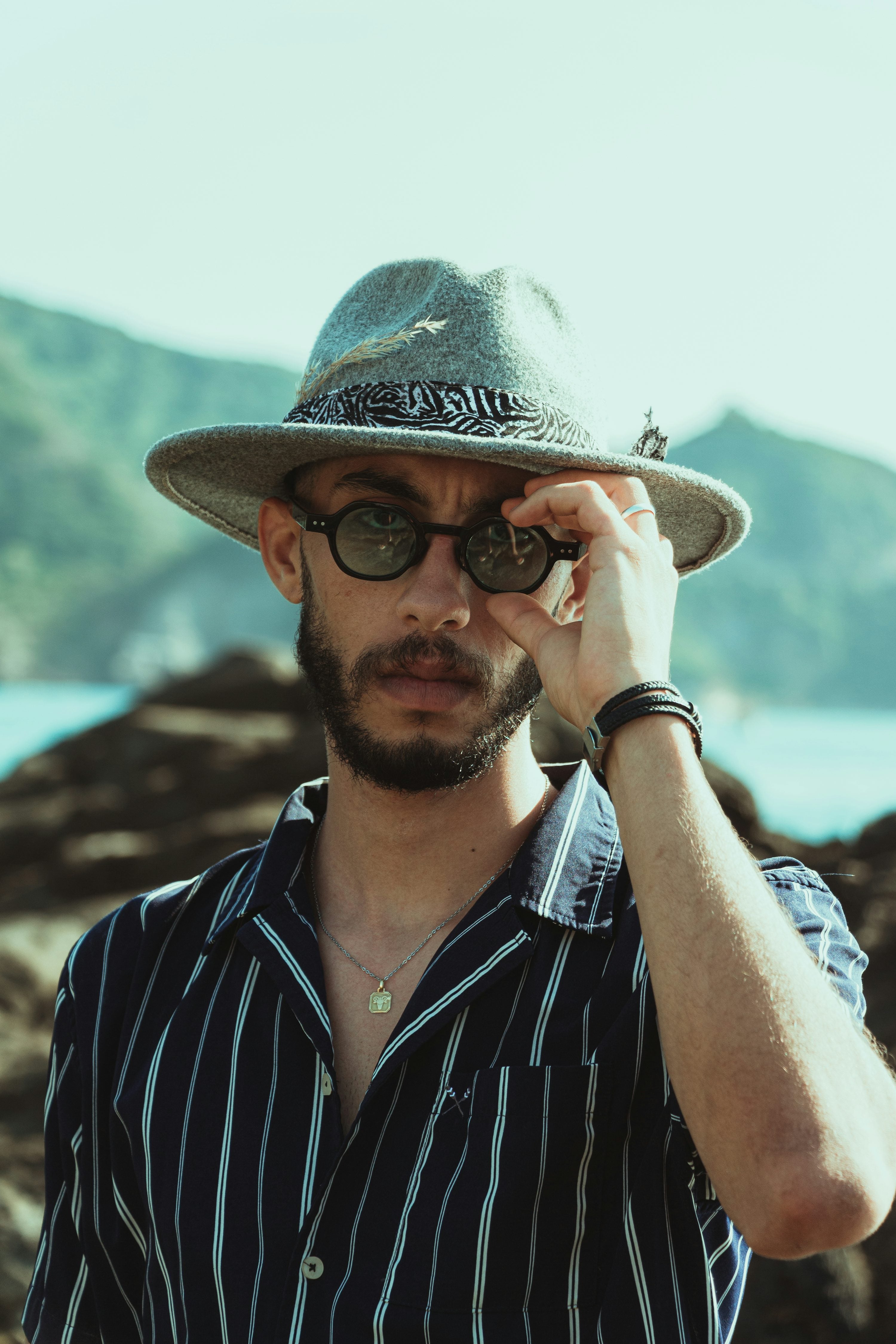 <em><strong>Luis A.</strong></em>